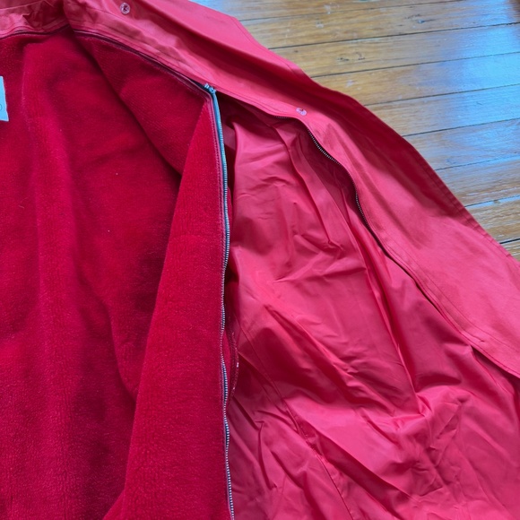 Vintage London Fog Trenchcoat - Picture 7 of 14